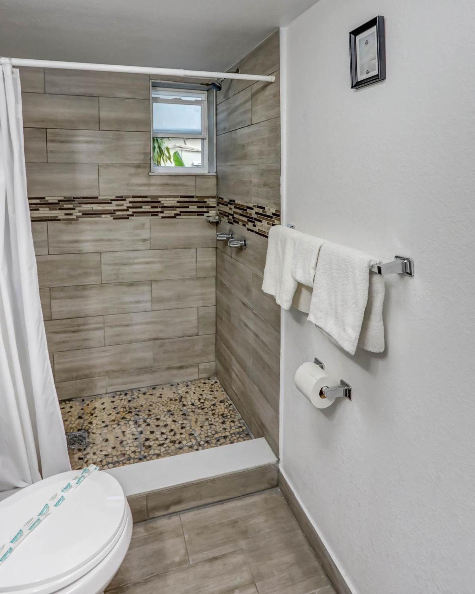 הוליווד Richard'S Motel Courtyard מראה חיצוני תמונה