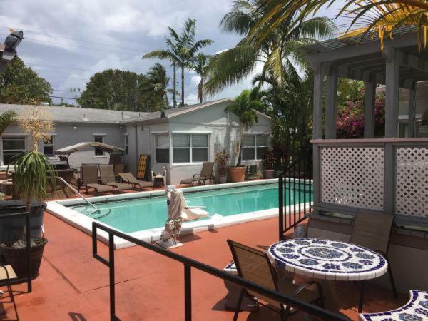 הוליווד Richard'S Motel Courtyard מראה חיצוני תמונה