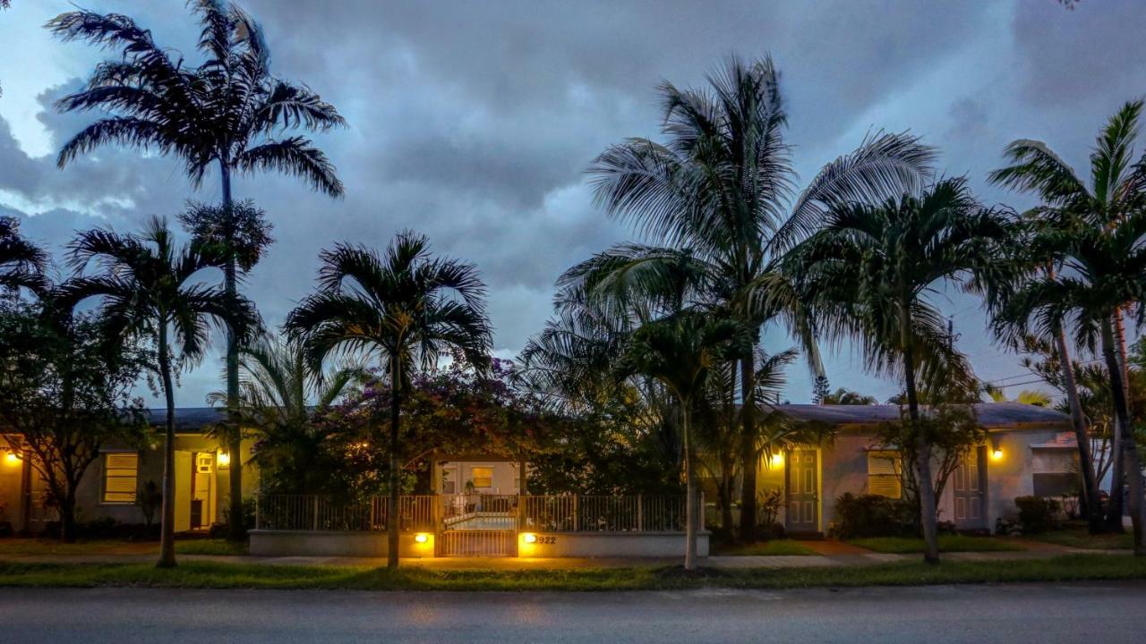 הוליווד Richard'S Motel Courtyard מראה חיצוני תמונה