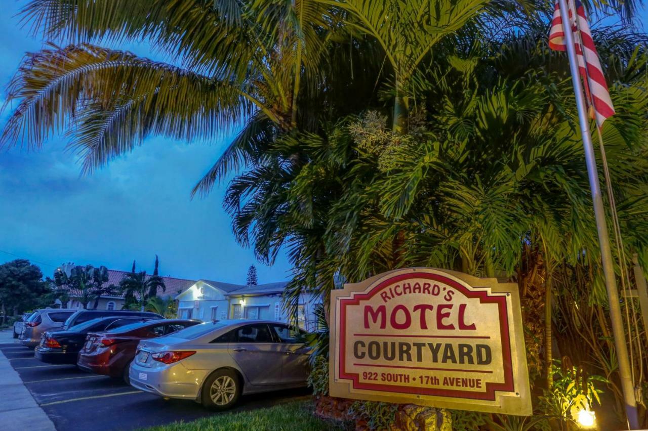 הוליווד Richard'S Motel Courtyard מראה חיצוני תמונה